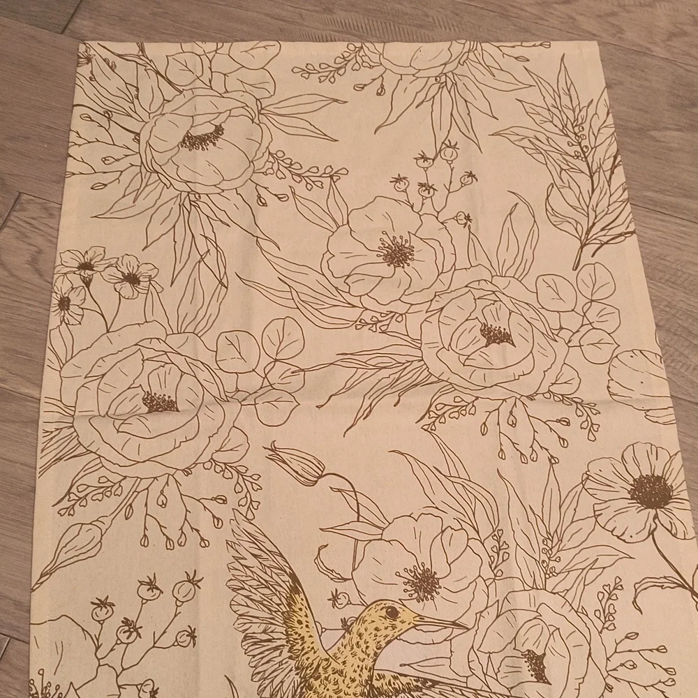 Humming Bird Hand Towel